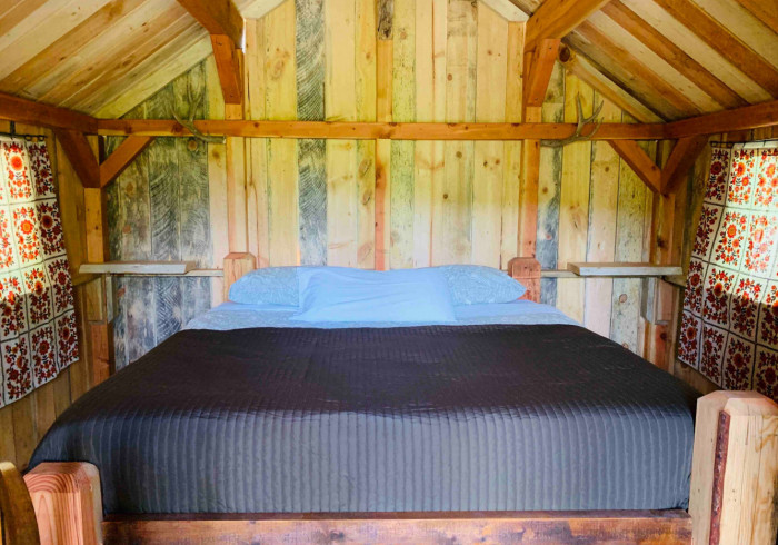 08_bed_featured__5d1baf1f98481